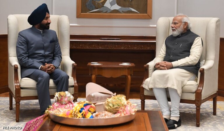 Chandigarh University Chancellor Satnam Singh Sandhu | President Droupadi Murmu | Home Ministry | Prime Minister Narendra Modi | Rajya Sabha | shreshth bharat |