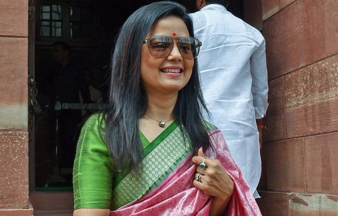 Mahua Moitra | TMC leader Mahua | sreshth bharat