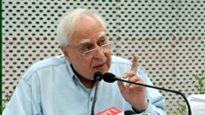 kapil sibal elected as president of supreme court bar association