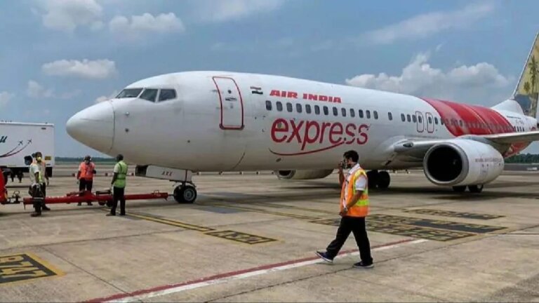 Air India Express serves termination notice to cabin crew who reported sick leave