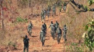 security personnel encounter seven maoists