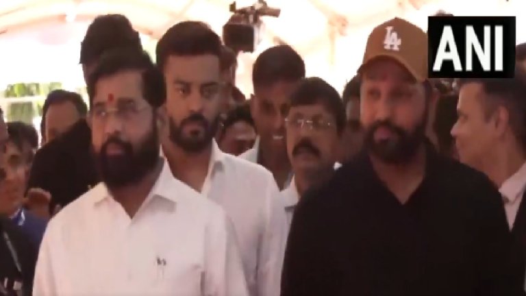 rohit sharma suryakumar yadav shivam dube and yashasvi jaiswal meet cm eknath shinde