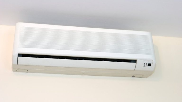 water drips from the split ac in rain you can solve this problem by doing this