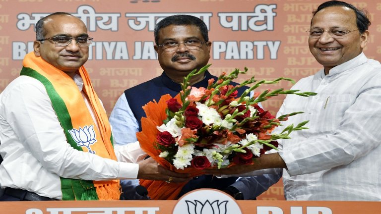 Former BJD MP Sujeet Kumar joins BJP