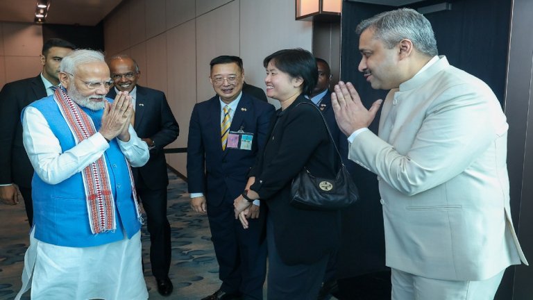 PM Modi Visit Singapore