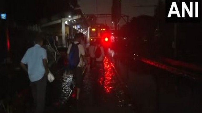 heavy rain in mumbai