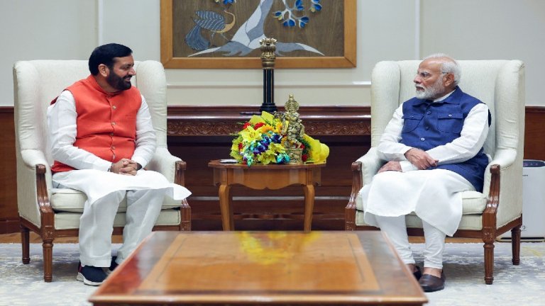 PM Modi Meets Nayab Singh Saini