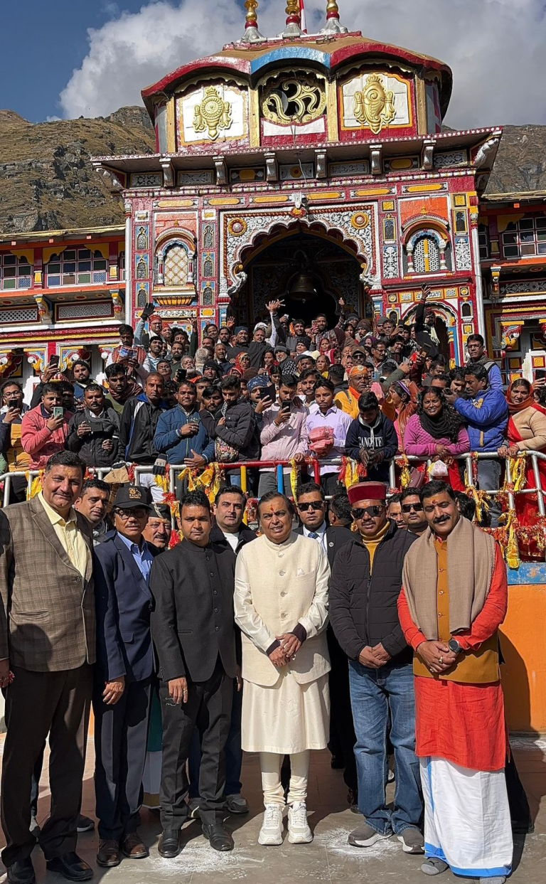 Mukesh Ambani in Badrinath Dham