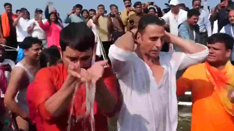 Akshay Kumar Visit Maha Kumbh