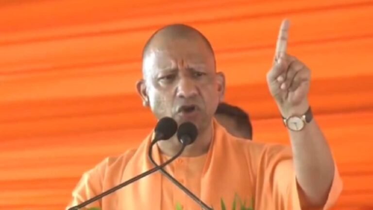 CM Yogi slams Akhilesh Yadav