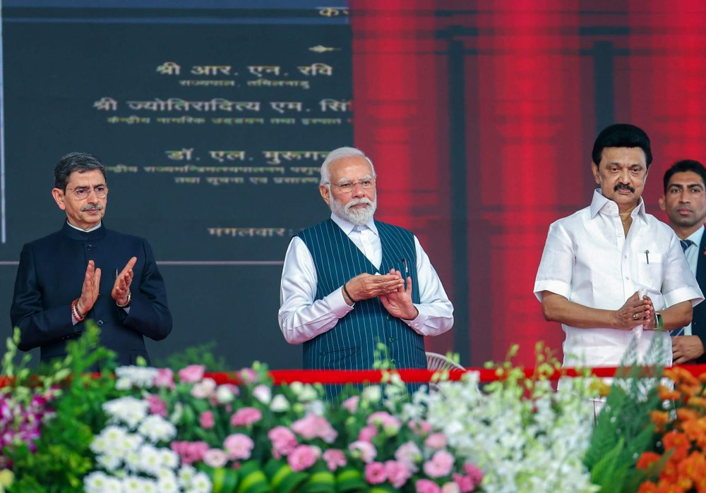 Tiruchirappalli, Jan 02 (ANI): Prime Minister Narendra Modi inaugurates and lays the foundation stone of multiple development projects worth more than Rs 20,000 crore, in Tiruchirappalli on Tuesday. Tamil Nadu Governor RN Ravi and Chief Minister MK Stalin also seen. (ANI Photo)