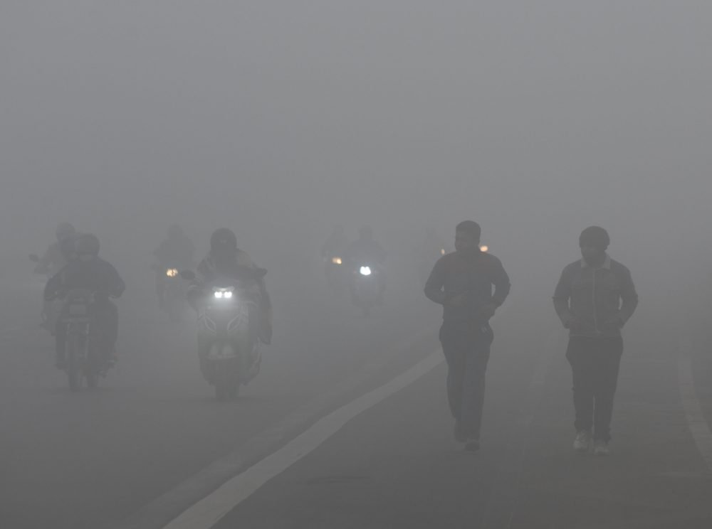Delhi-NCR | Dense fog | national capital | cold weather | visibility badly affected | India Meteorological Department | shreshth bharat |