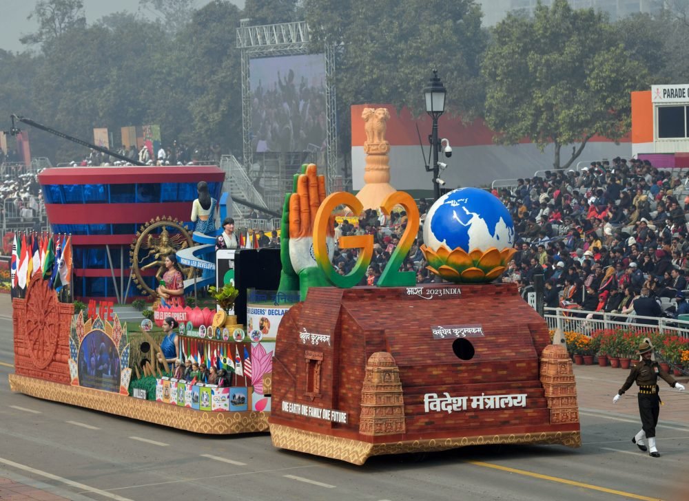 New Delhi, Jan 26 (ANI): A tableaux of the Ministry of External Affairs is on display showcasing India's G20 presidency during the 75th Republic Day celebrations, at the Kartavya Path, in New Delhi on Friday. (ANI Photo/Rahul Singh)