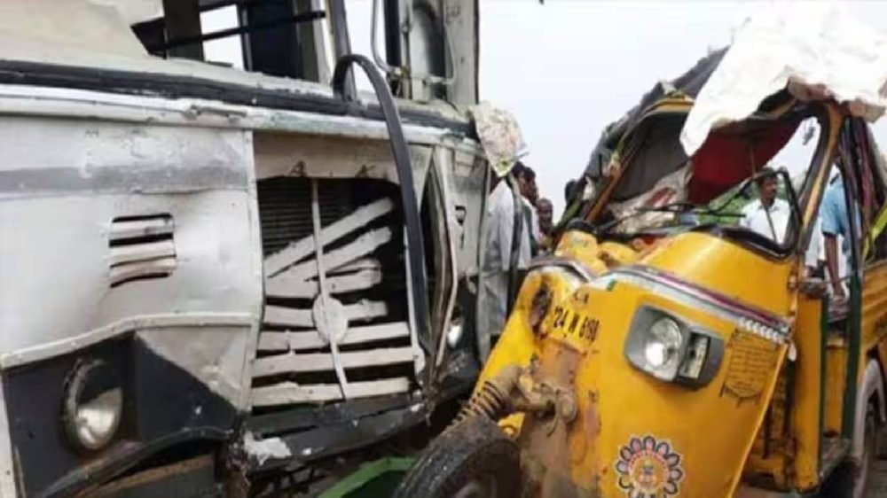 Guntur Road Accident