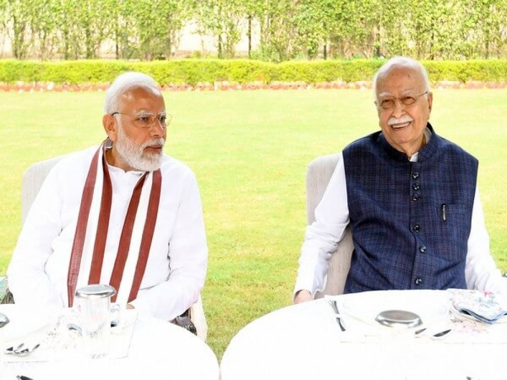 New Delhi, Nov 08 (ANI): Prime Minister Narendra Modi meets veteran Bharatiya Janata Party (BJP) leader  L.K. Advani to greet him on his birthday, in New Delhi on Tuesday. (ANI Photo)