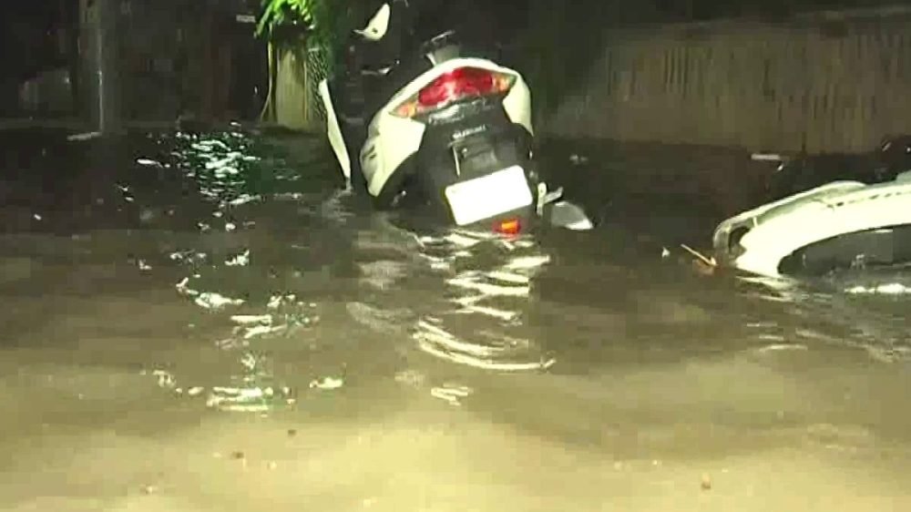 Rain in Delhi