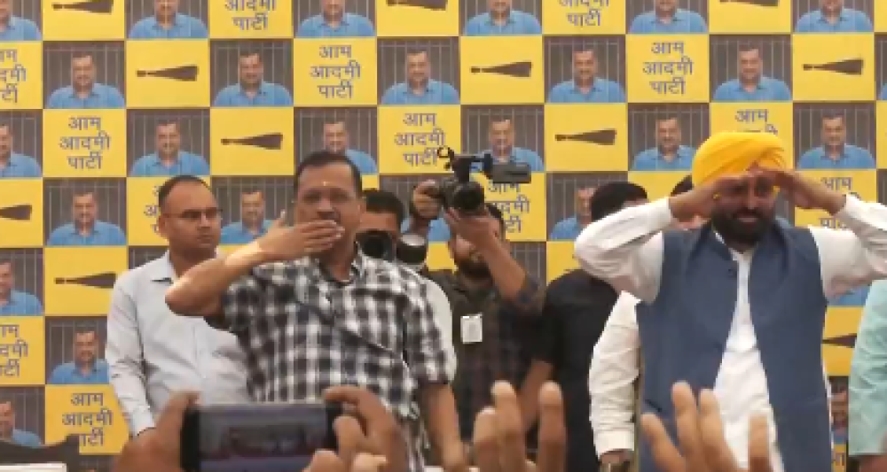 ARVIND KEJRIWAL | AAP | BHAGVANT MANN | SUNITA KEJRIWAL | SHRESHTH BHARAT