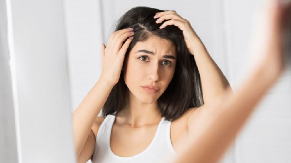 Tips To Reduce Dandruff