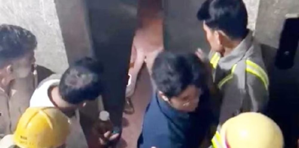noida lift
